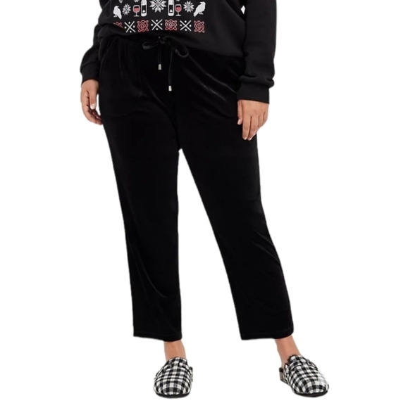 Torrid 4X Velvet Black Pull On Joggers Lounge Pants Soft Cozy Plus Size - Picture 2 of 12